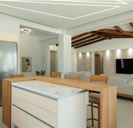 3 bedroom seaside villa with pool & jacuzzi, near Acharavi, sleeps 6